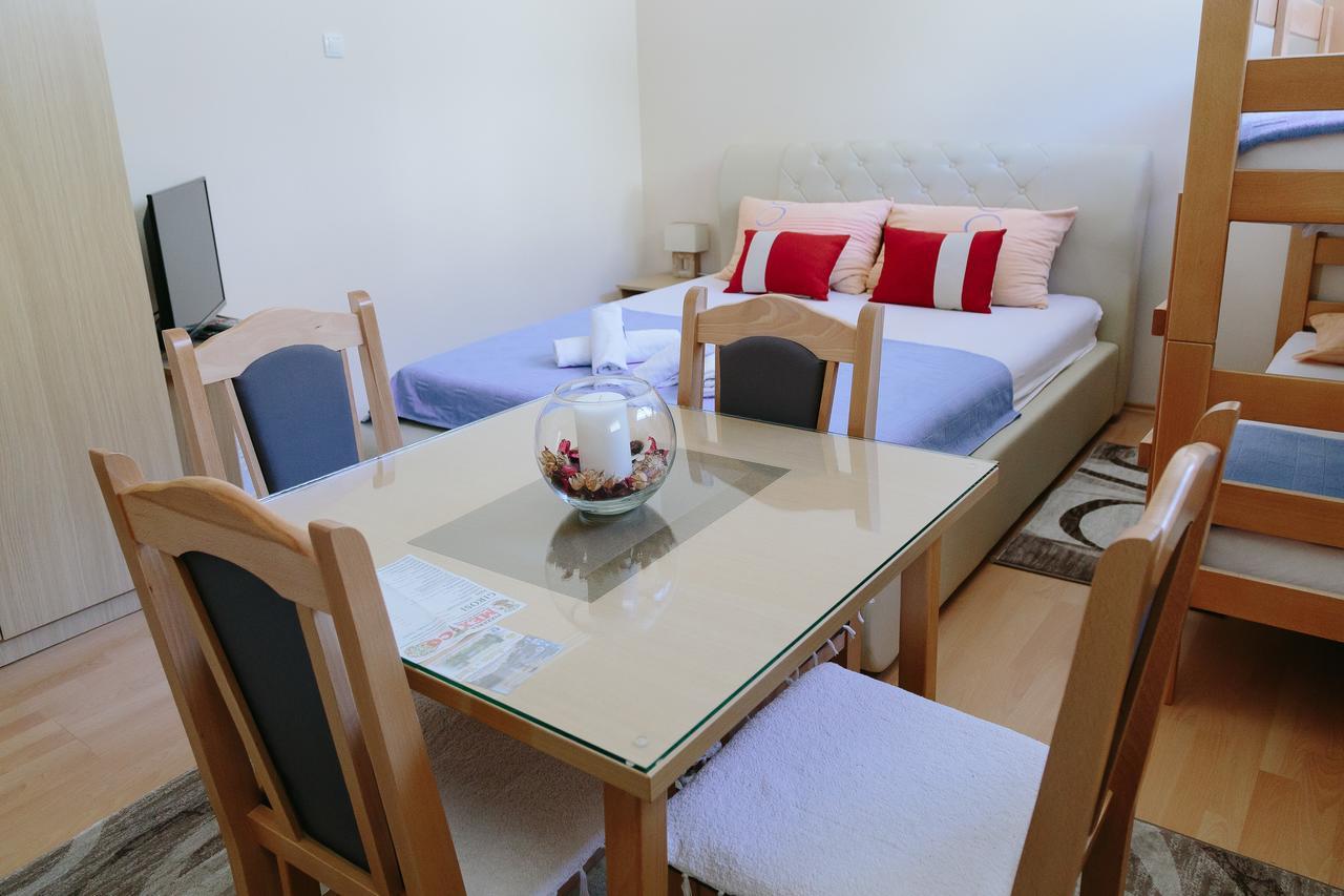 Sun City Apartments Trebinje Exterior foto